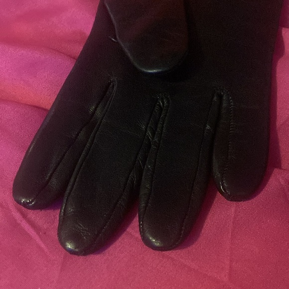 Authentic Coach Signature Black Leather Cashmere Lined Gloves Womens 6 1/2 - Picture 7 of 10